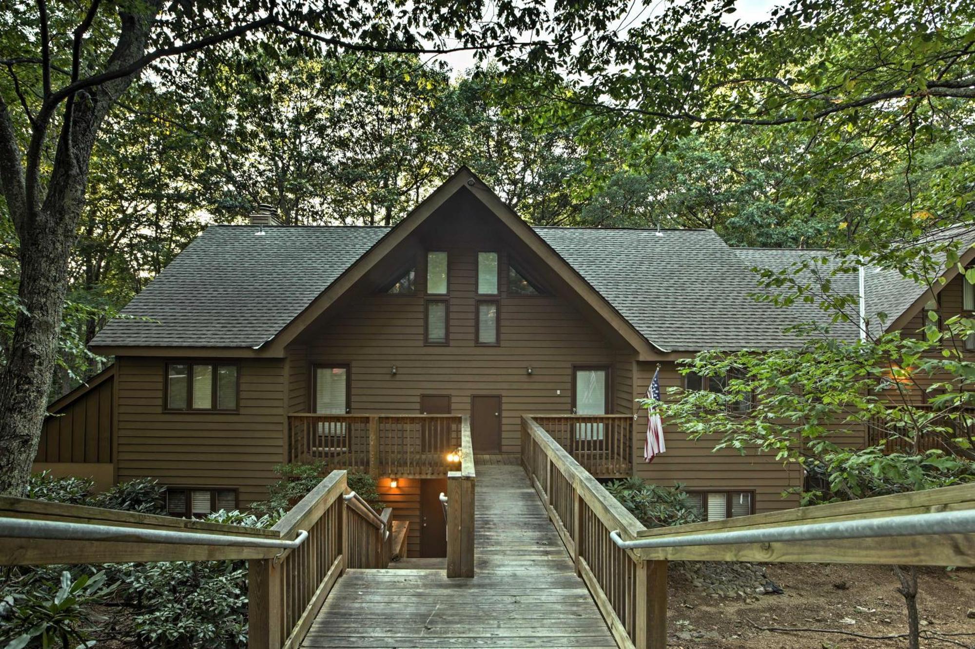 Wintergreen Resort Mountain Condo With Pool Access! Lyndhurst Kültér fotó